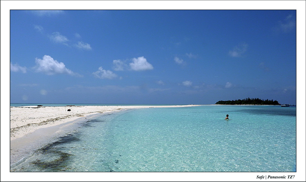 2011 - 08 - Borneo - Mataking 33